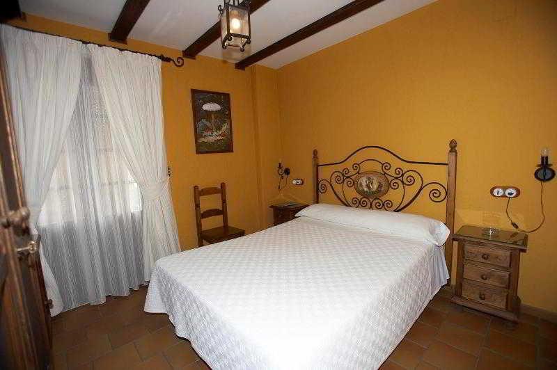 Hotel Posada San Antonio El Bosque Exteriör bild